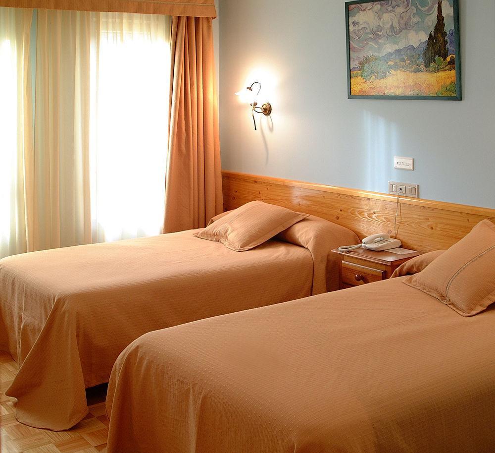 Hotel San Briz A Pontenova Екстериор снимка