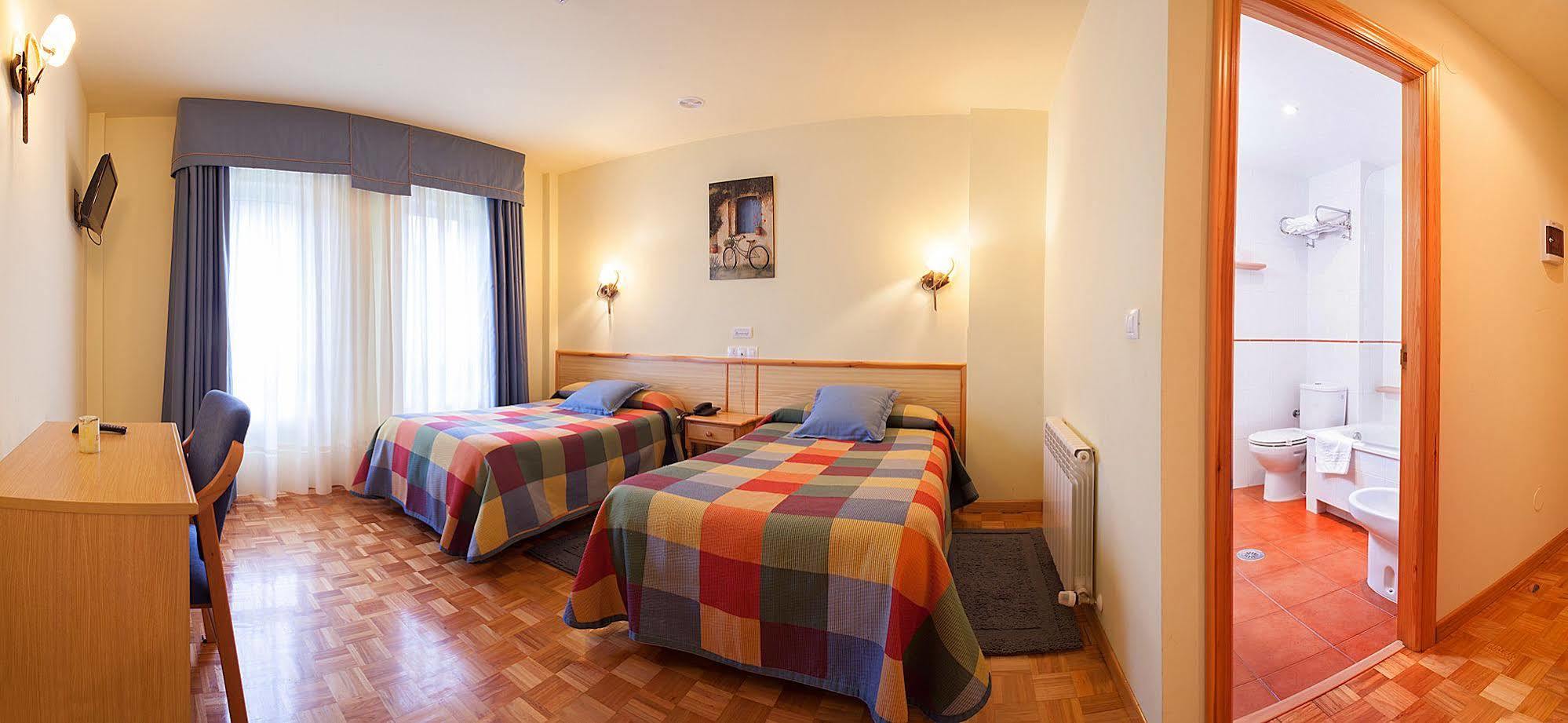Hotel San Briz A Pontenova Екстериор снимка